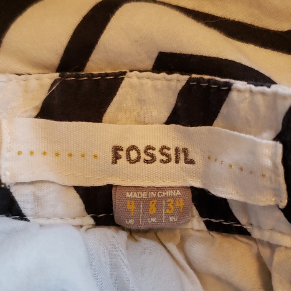 Fossil Skirt - Picture 3 of 8